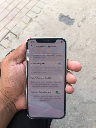 Apple iPhone 12 (Non PTA)