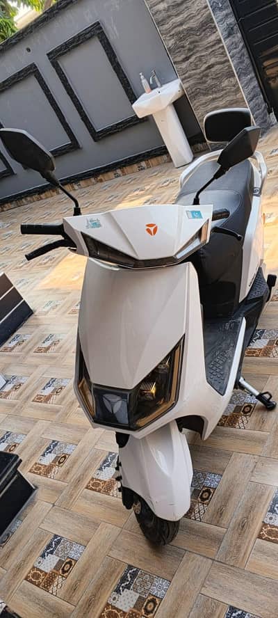 Scooty