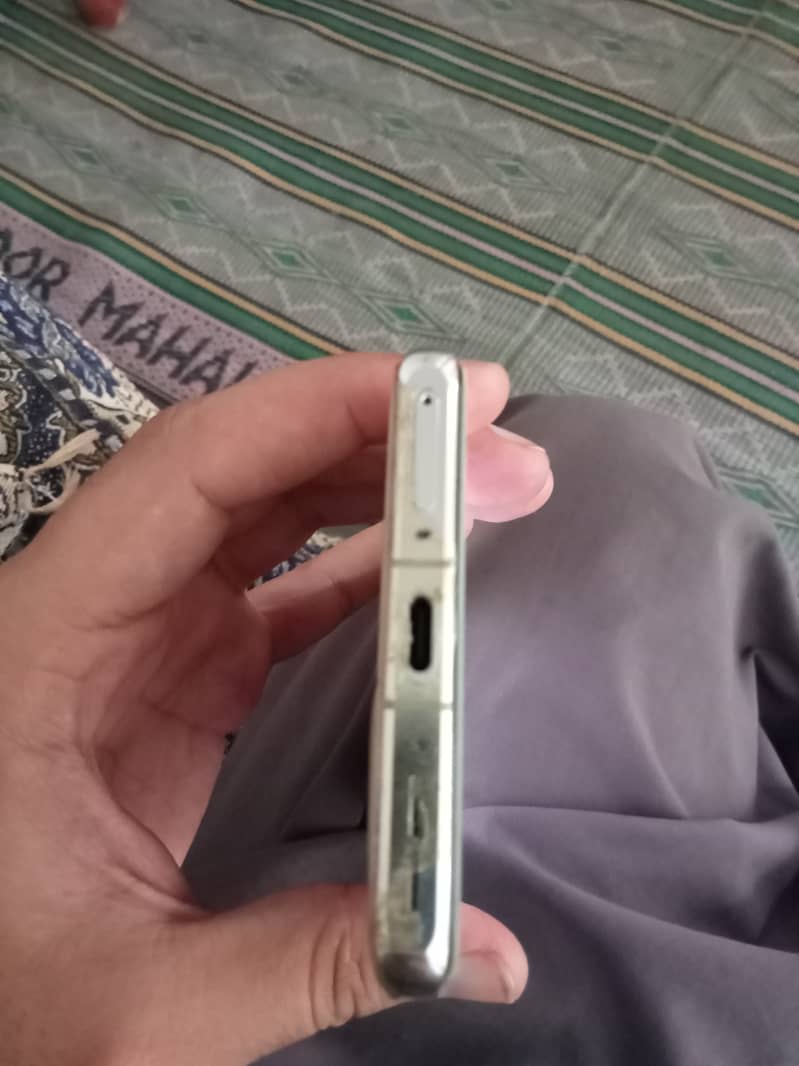 One Plus 12 4