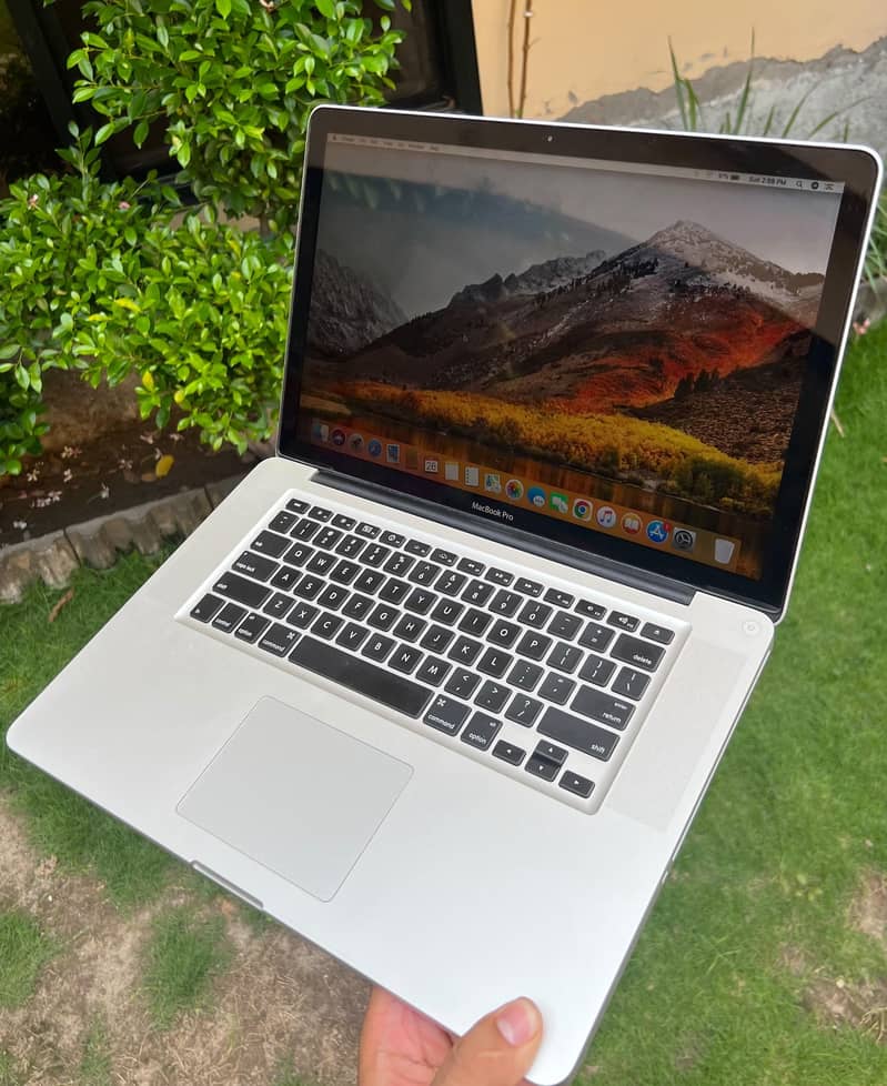 Mac laptops 2