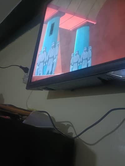 32 inch LCD for sale
