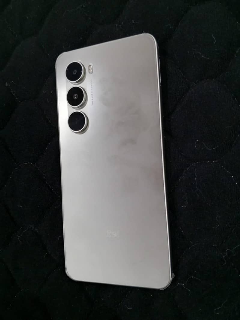 Itel A100 6