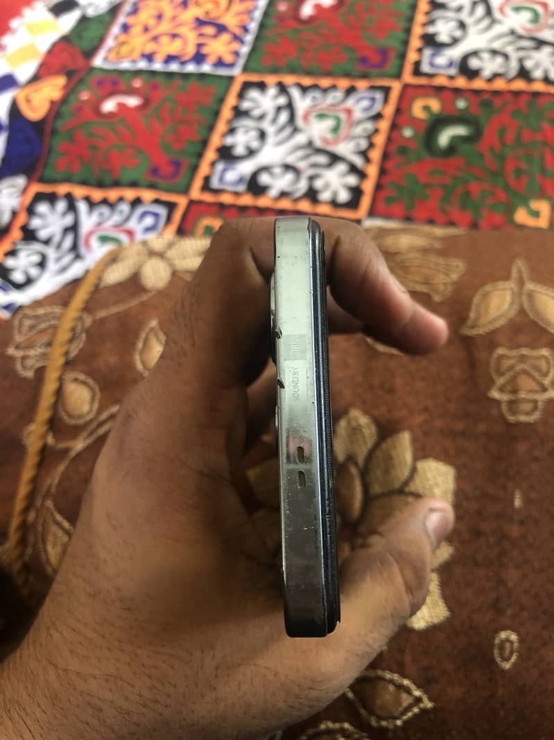 Infinix Note 30 5