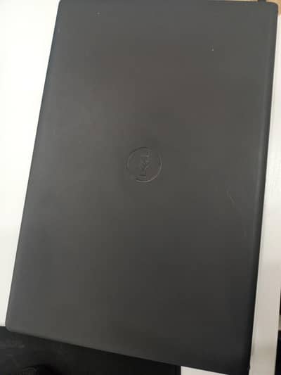 Dell Vostro 3520