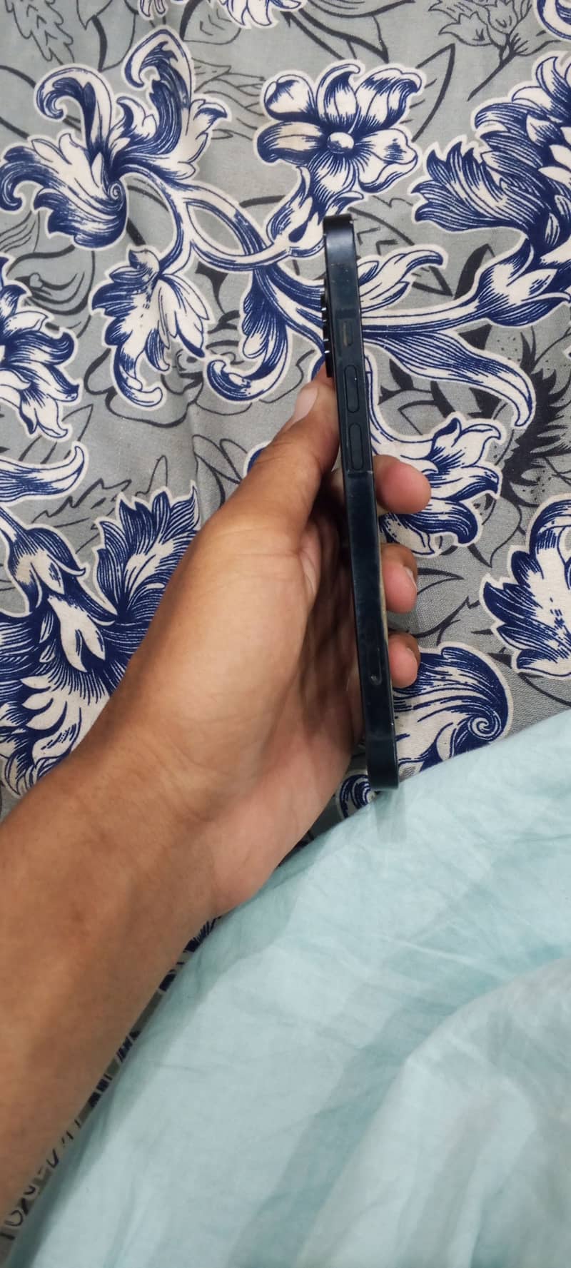 iPhone 13‍ 3