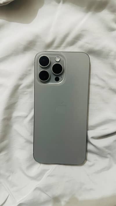Apple iPhone 15 Pro Max