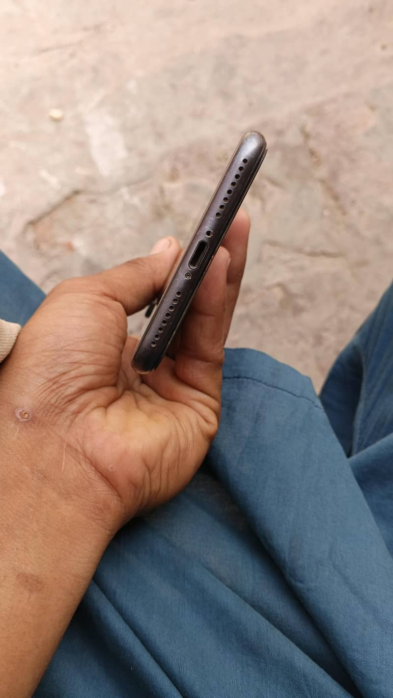 Apple iPhone 8 Plus 7