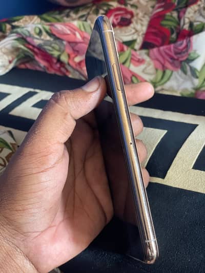 I phone 11 pro max pta approve