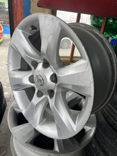 17 Inch Toyota Genuine Alloy Rims - Prado / Fortuner - Set of 4