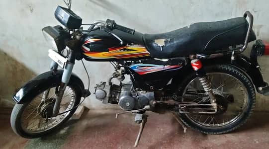 hi speed bike 2005 modle karachi 03188308655