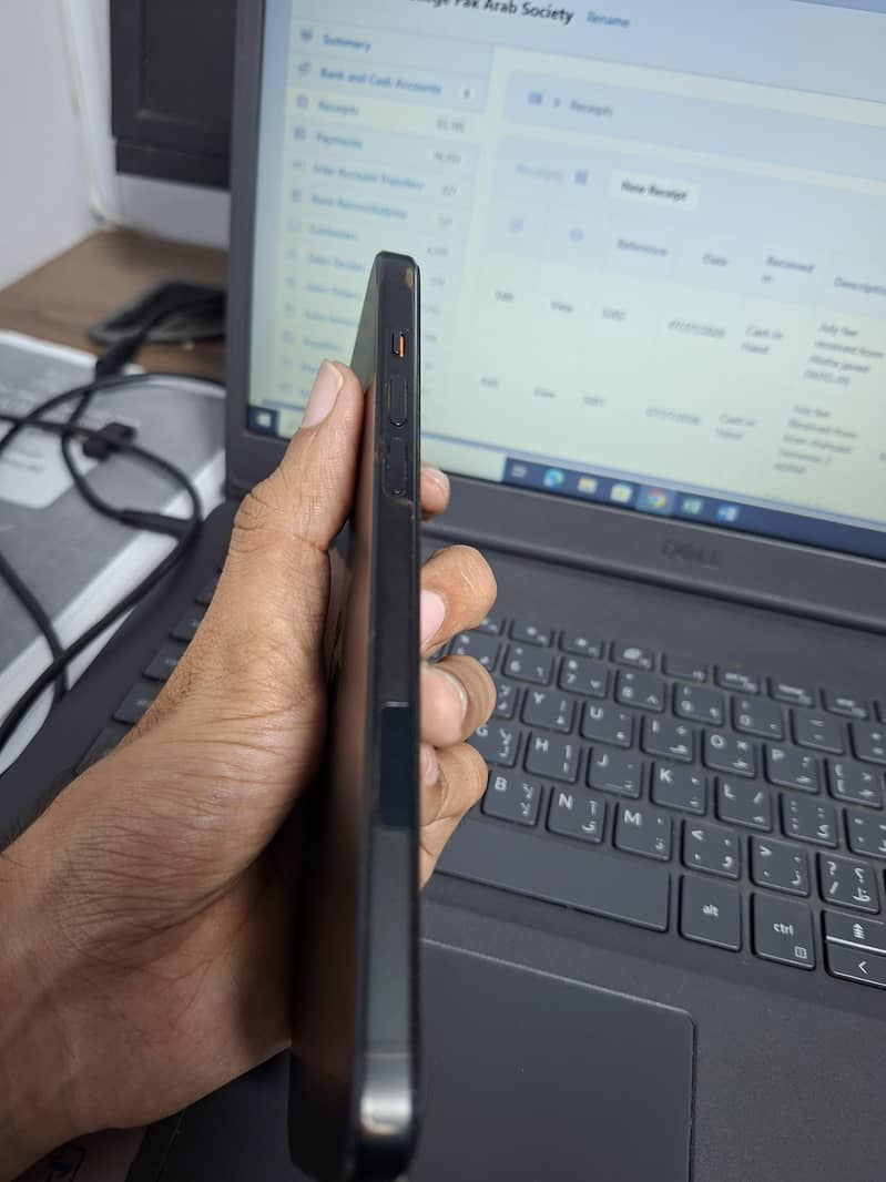 Apple iPhone 15 plus 3