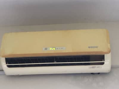1 ton Running conditions Orient AC