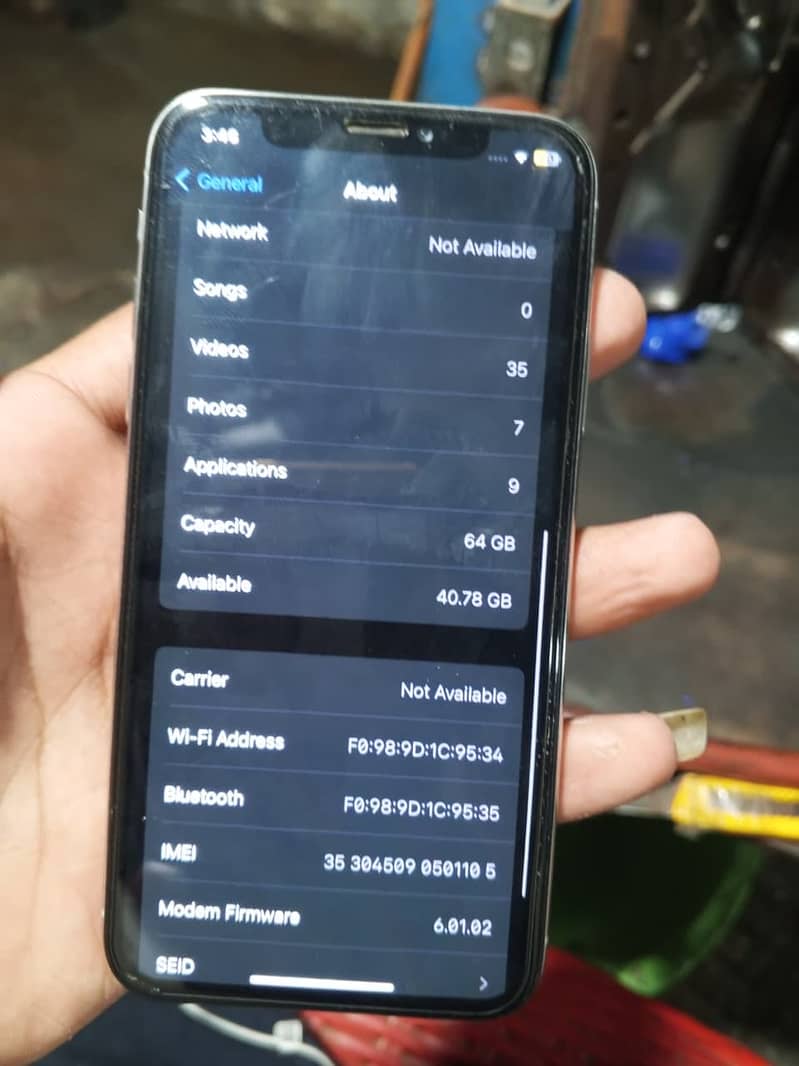 Apple iPhone X 13