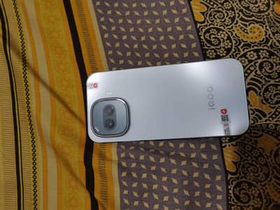 Vivo Iqoo z11 turbo 12/256 non pta