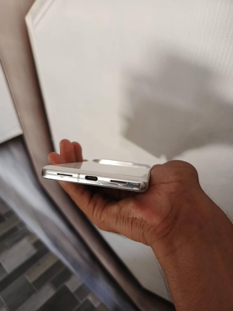 Google Pixel 7 Pro 4