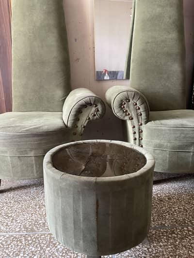 Sofa chair green for new condition coffee chair 2 sofa one table