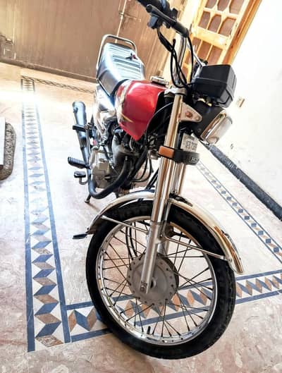 125self 2021 model biomatric not available only