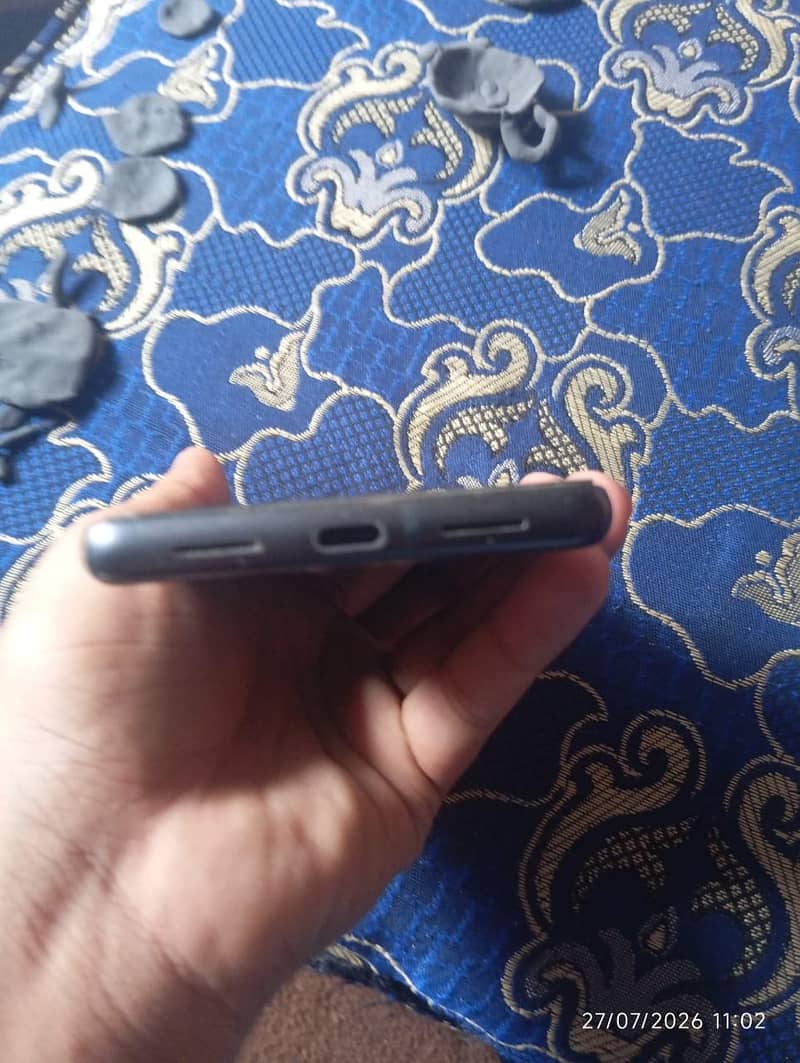 Google Pixel 7 3
