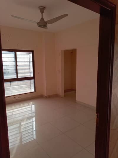 Looking For A Flat In Shaheed Millat Road