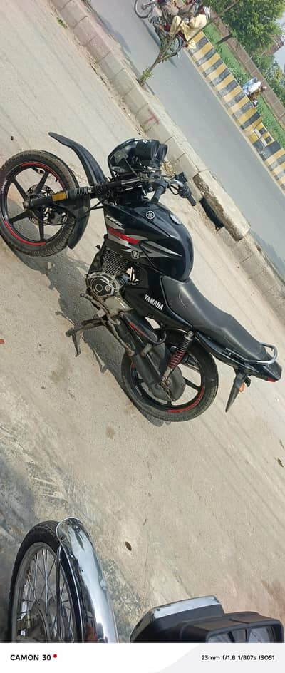 03o2o873485 yamaha ybr mint condition
