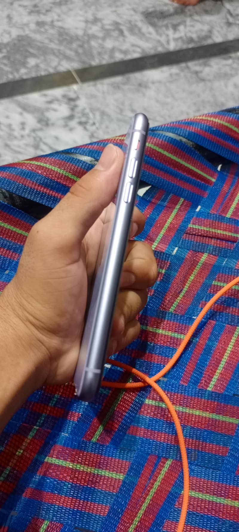 Apple iPhone 11 3
