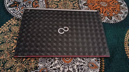 Fujitsu laptop for sell urgent