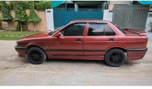 Nissan Sunny 1990