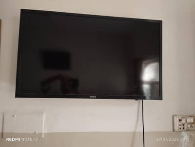 Samsung original with purchase slip good condition for urgent sale