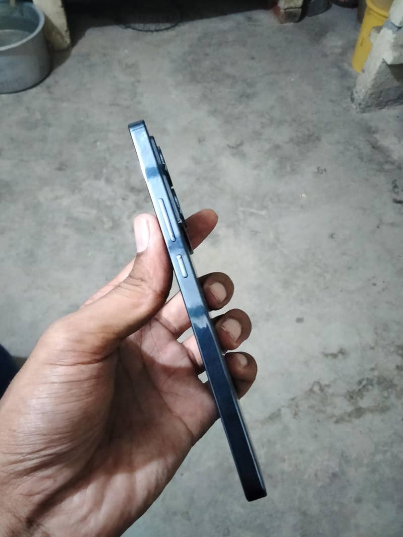 Infinix Note 40 4