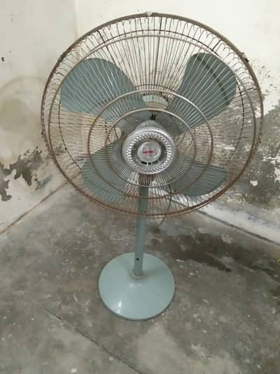 padistal fan