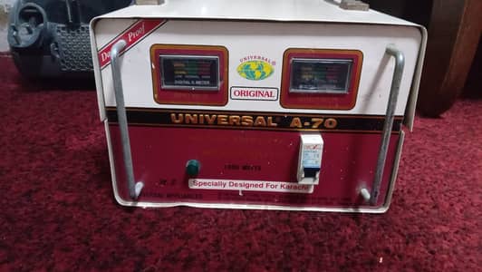 Universal A-70  7000 Watt Stabilizer with copper winding 220 V