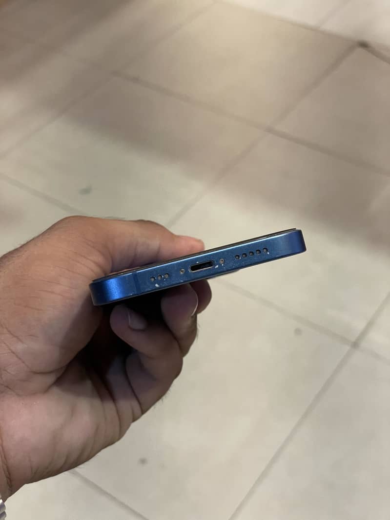 IPHONE 13 2