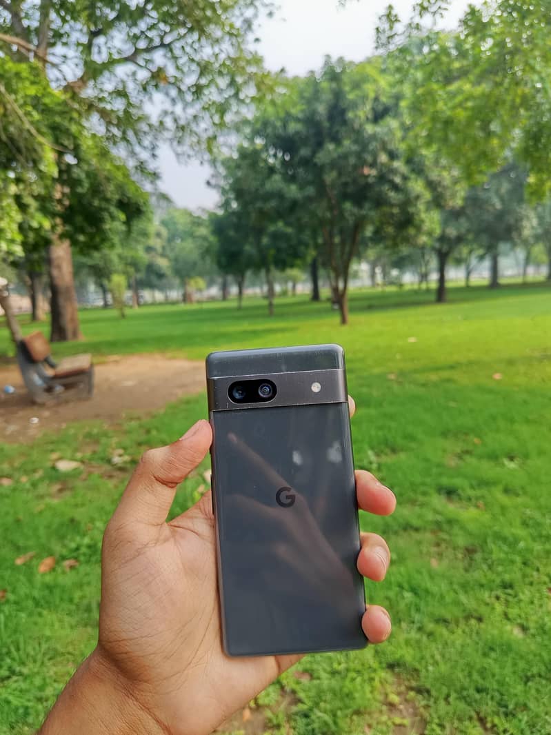 Google Pixel 7a 1