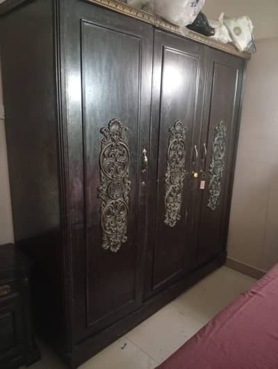 Furniture - Bed Set with cupboard - dressing Table  -  Side tables