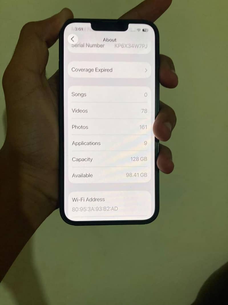 Apple iPhone 13 2