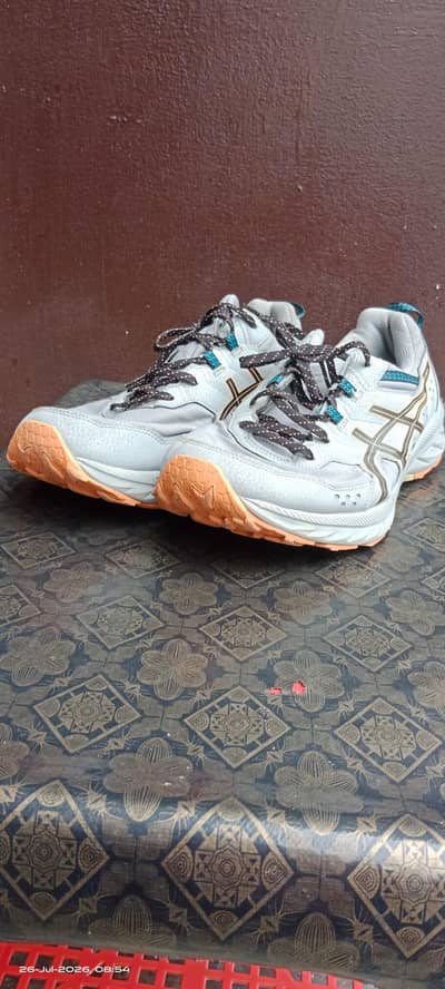 ASICS GEL 9 SPORTs JOGGERS For Cricketers and Running