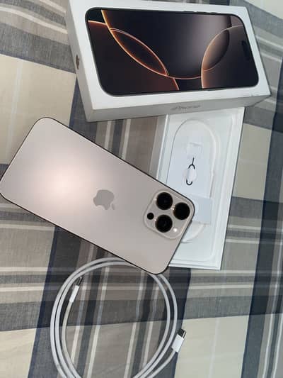 Apple iPhone 16 Pro Max