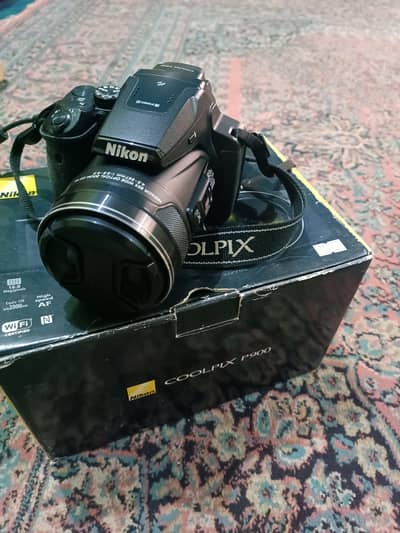 Nikon Coolpix P900