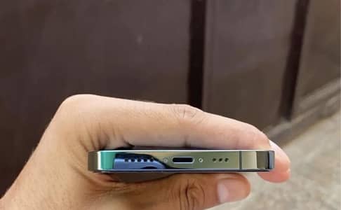 Apple iPhone 12 Pro
