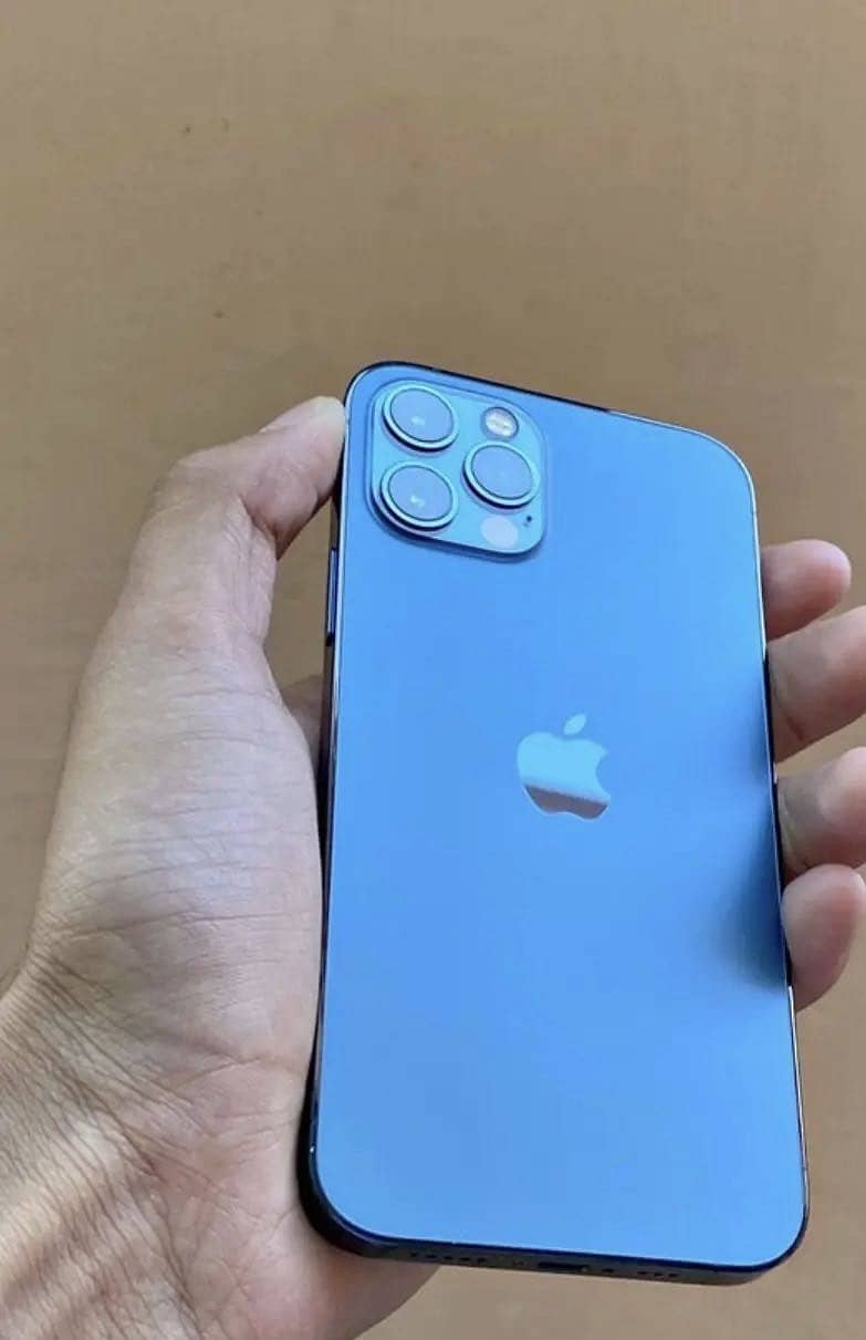 Apple iPhone 12 Pro 2