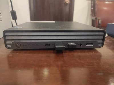 HP Elite Mini 800 G9 Desktop Computer
