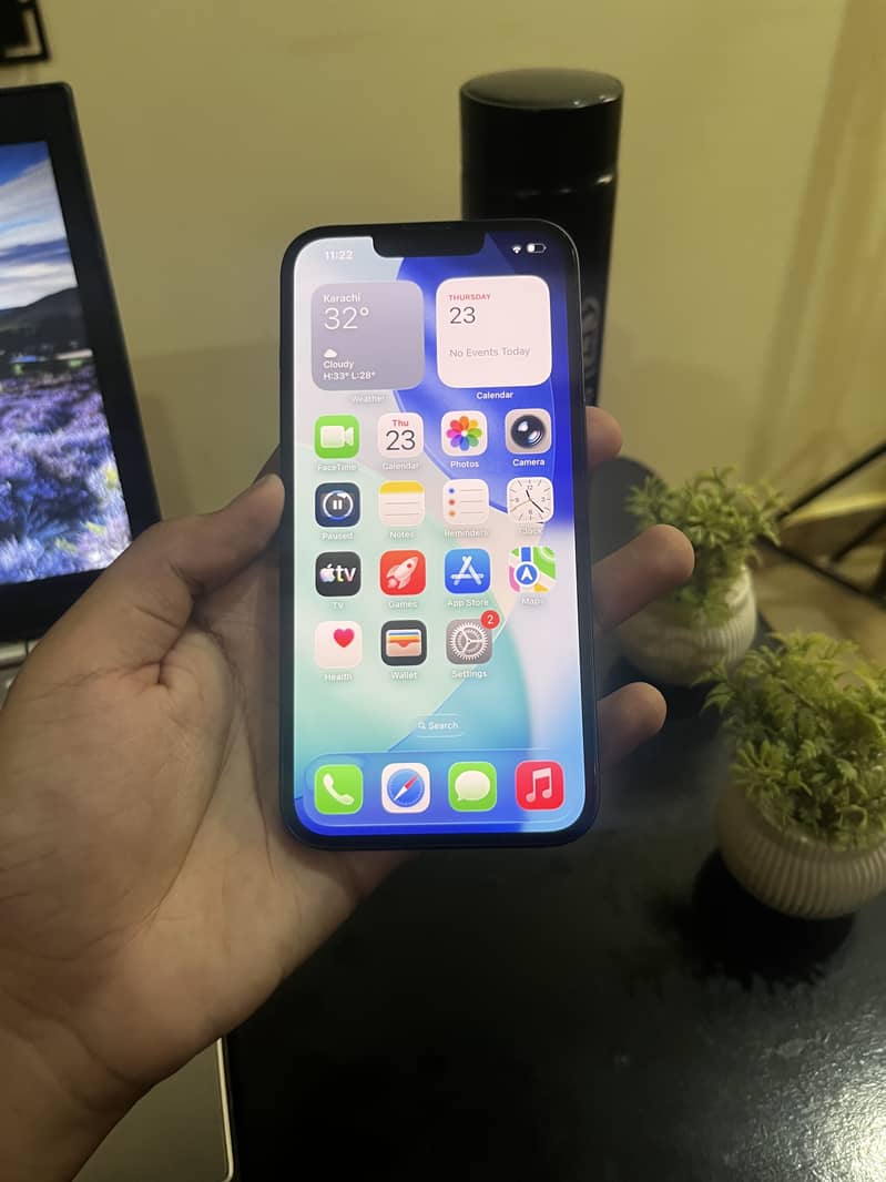 iPhone 14 2