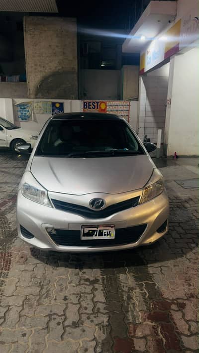 Toyota Vitz 2012 For sale