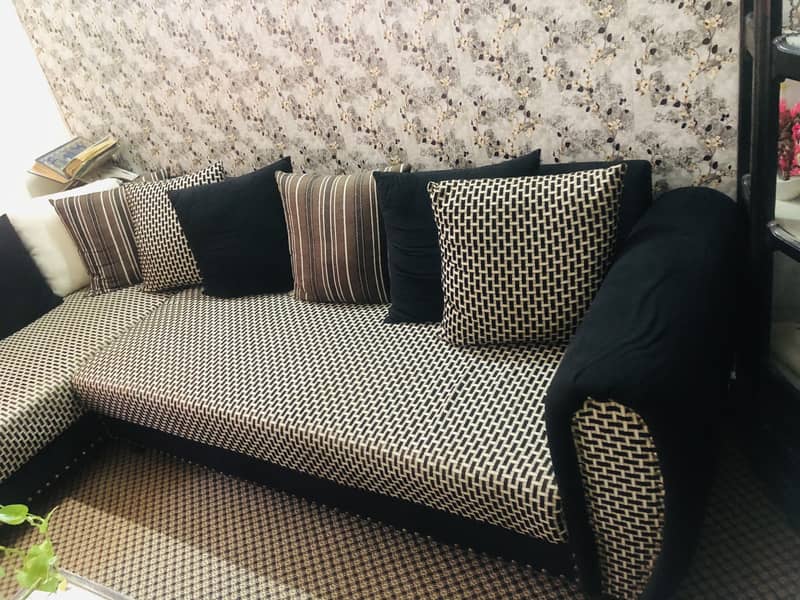 Sofa set 0