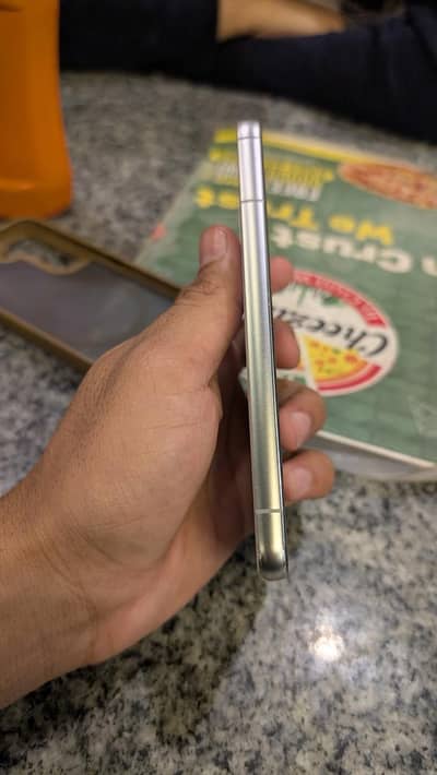 Samsung Mobile S22