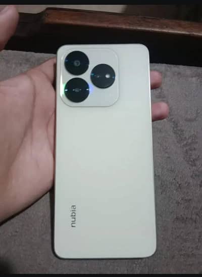 Zte nubia V60 Design  8/256