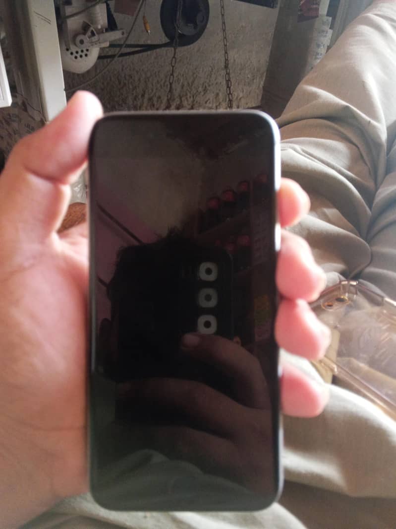 Apple iPhone 6S 5