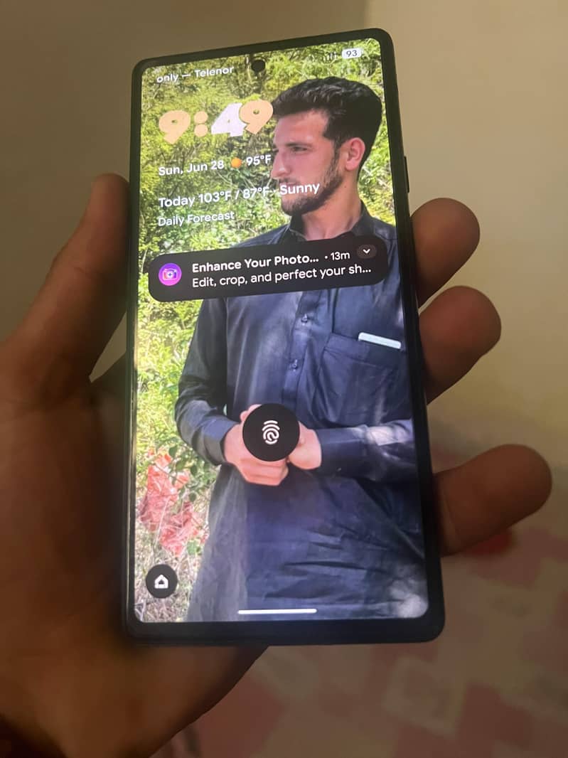 Google Pixel 6a 1