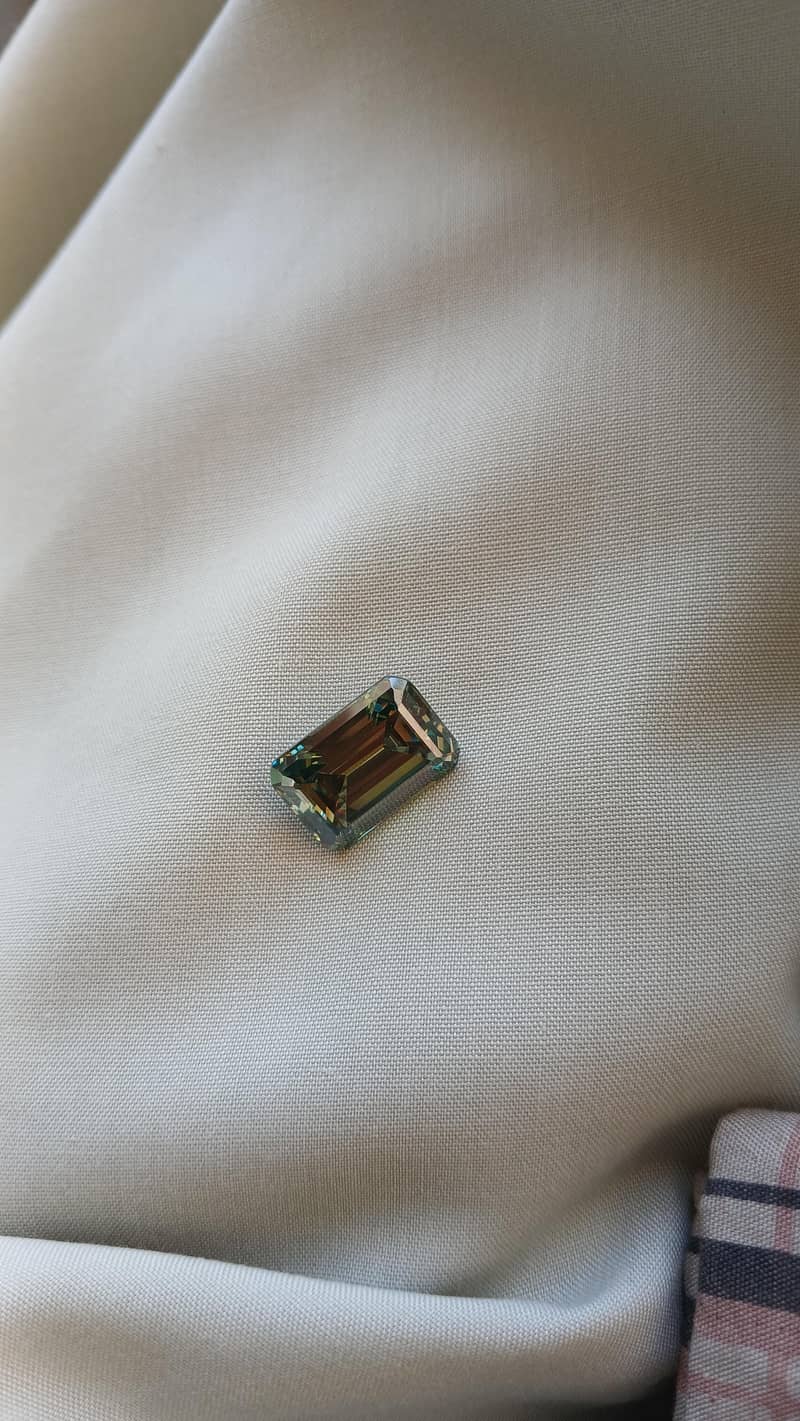 Moissanite Gem 1