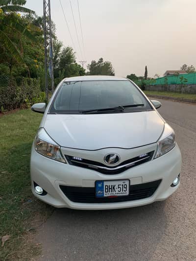 Toyota Vitz 2013
